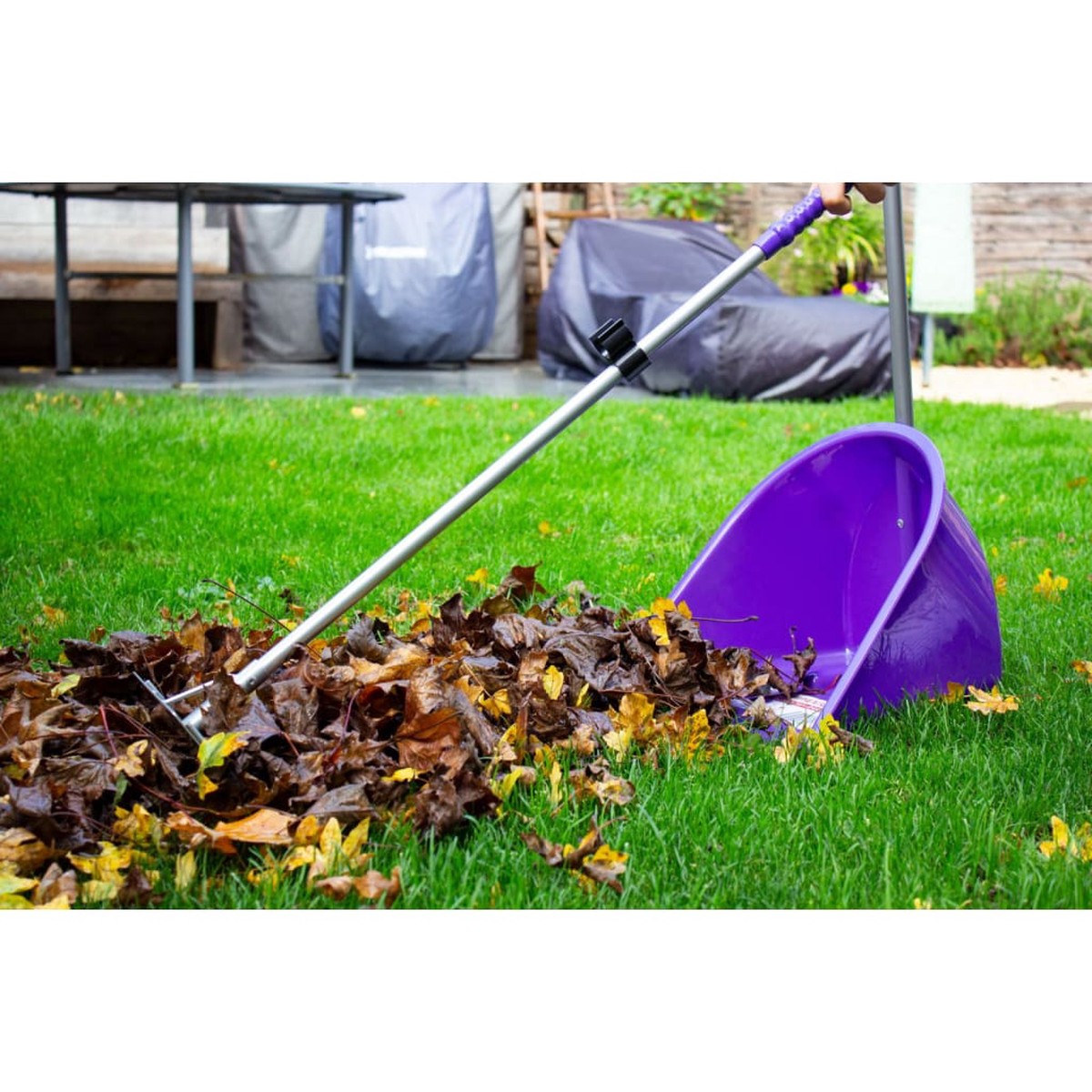 Red Gorilla Tidee Rake Assorted Colours